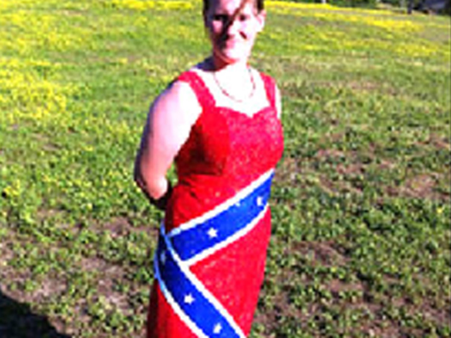 Confederate flag dress gets teen banned from prom